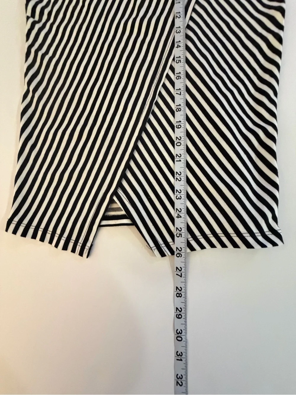 COIN 1804 black and white striped pencil skirt with front slit, size small